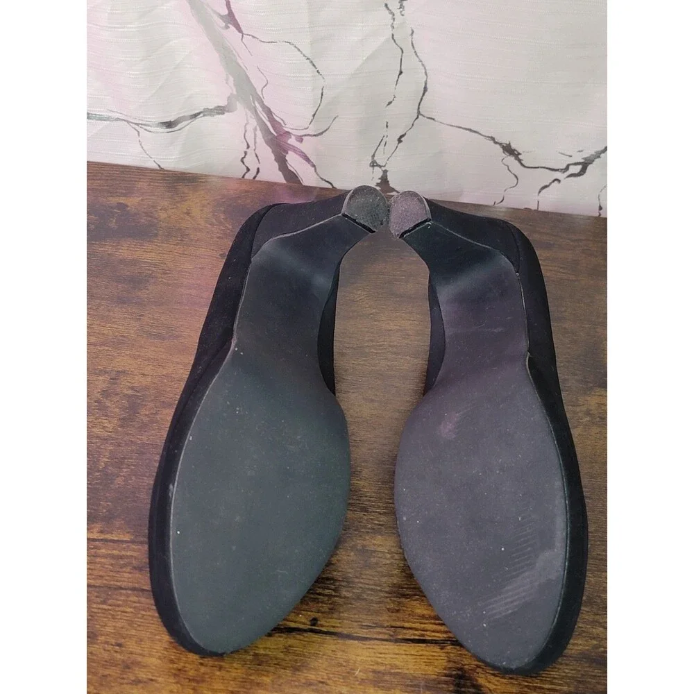 Classic Black Suede Size 8 Platform 3 inch Pump Mary Jane Office Party